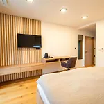 Vineyard Escape Herbersteinova Klet