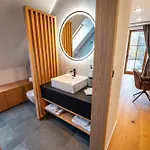 Vineyard Escape Herbersteinova Klet