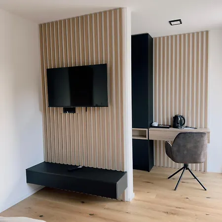 Vineyard Escape Herbersteinova Klet Bed & Breakfast Jursinci