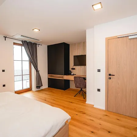 Vineyard Escape Herbersteinova Klet