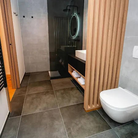 Vineyard Escape Herbersteinova Klet Jursinci