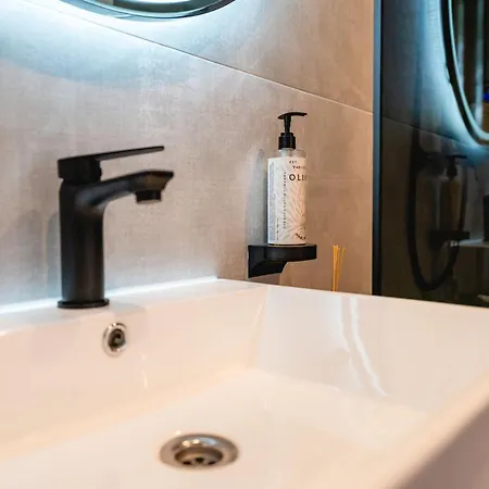 Vineyard Escape Herbersteinova Klet Bed & Breakfast