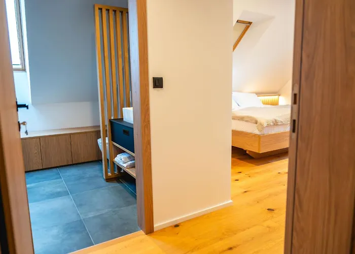 Bed & Breakfast Vineyard Escape Herbersteinova Klet Jursinci