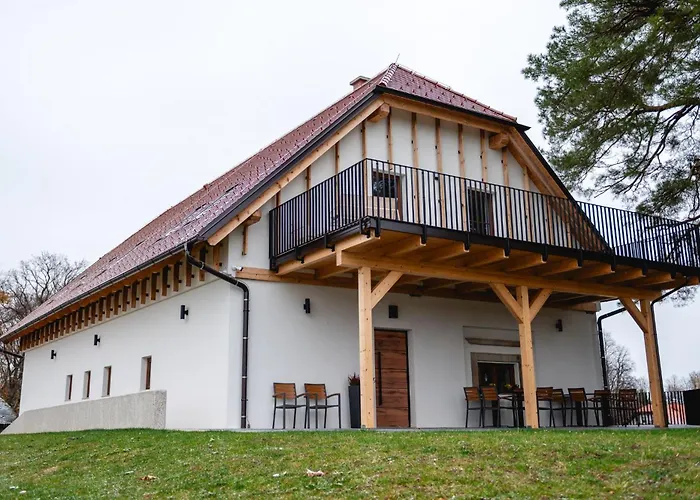 Bed & Breakfast Vineyard Escape Herbersteinova Klet Jursinci
