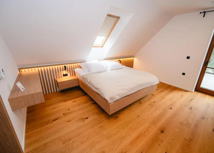 Vineyard Escape Herbersteinova Klet krevet i doručak 3*